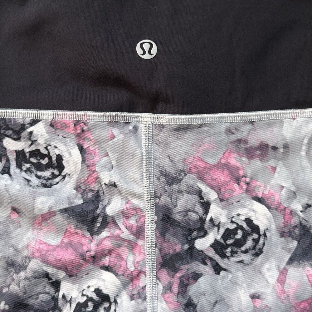 Lululemon Floral Print Cropped Leggings Size 6 Athletic Yoga Pants Workout - Picture 3 of 8